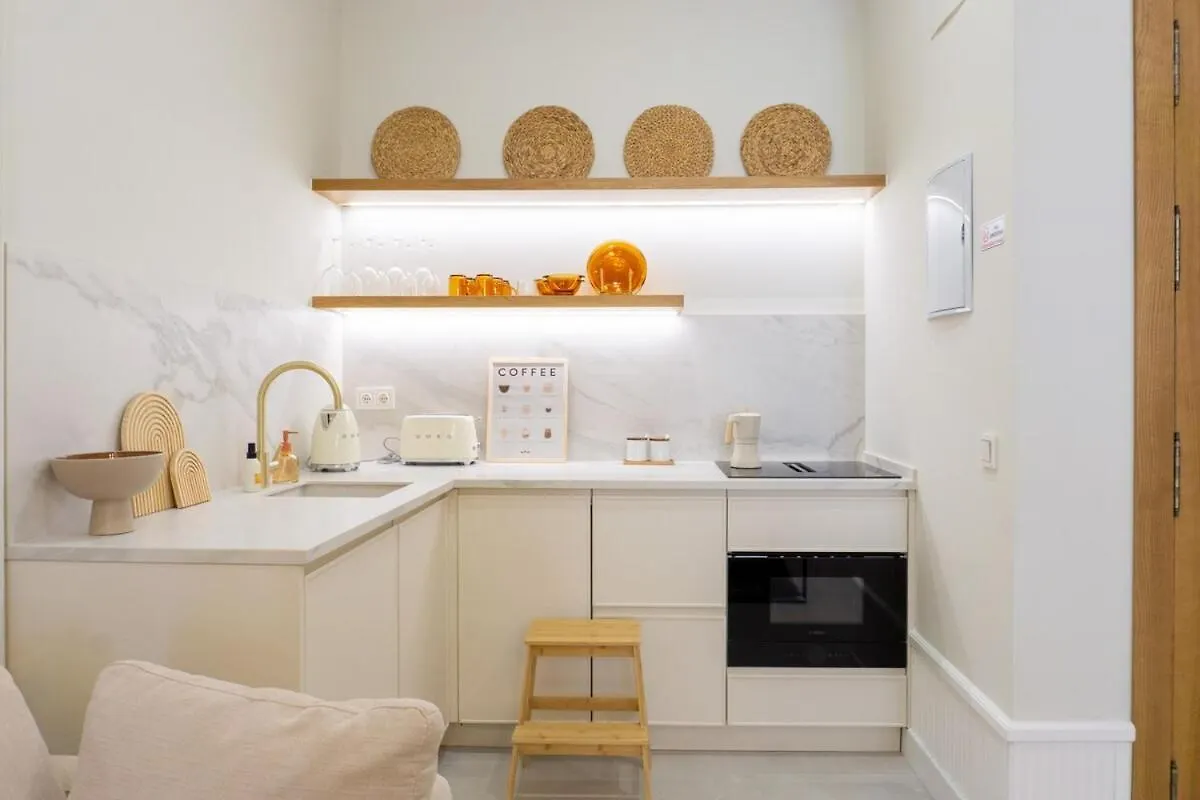 Apartment Azahar Suite Constitucion Malaga Spain
